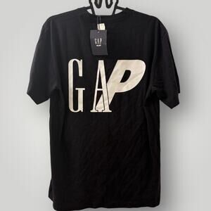 Palace x Gap Logo T-Shirt Black Size M Medium NWT Tee Collab Skateboards 2024
